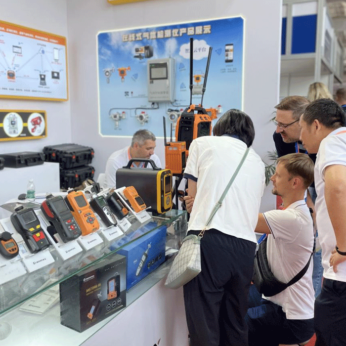 樱桃免费视频再掀消防安全技术风暴，明星产品引爆北京展会场